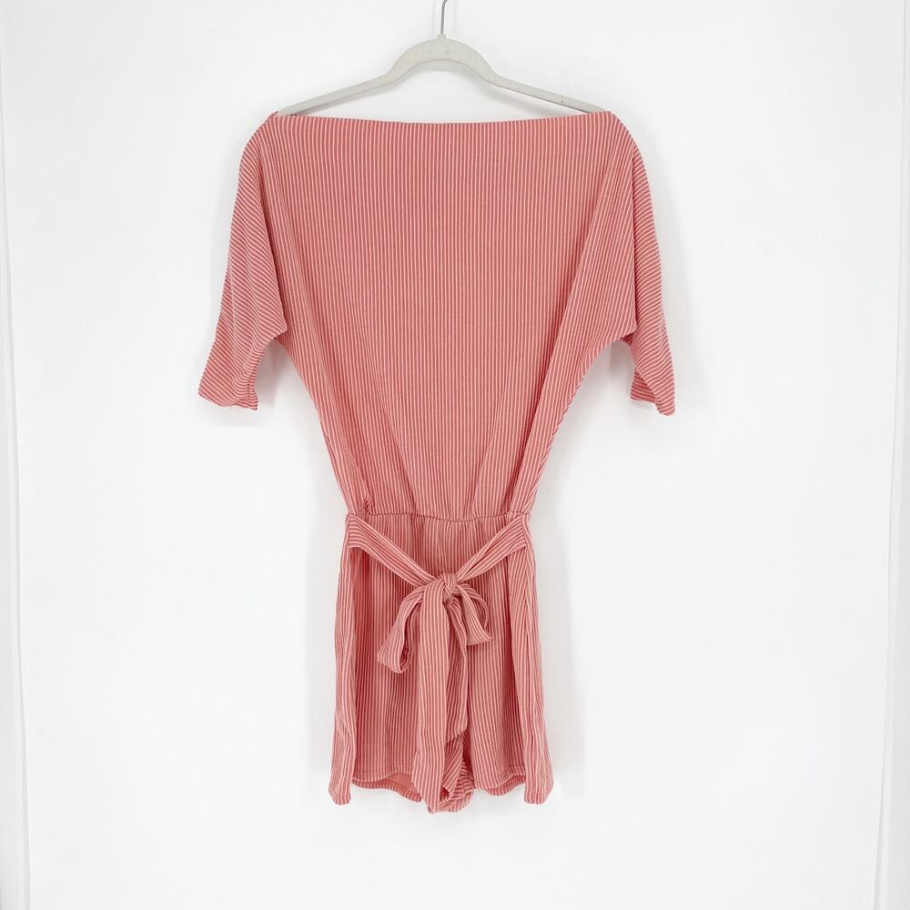 Fashion Nova Pink Rib Tie-Waist Romper Size XS